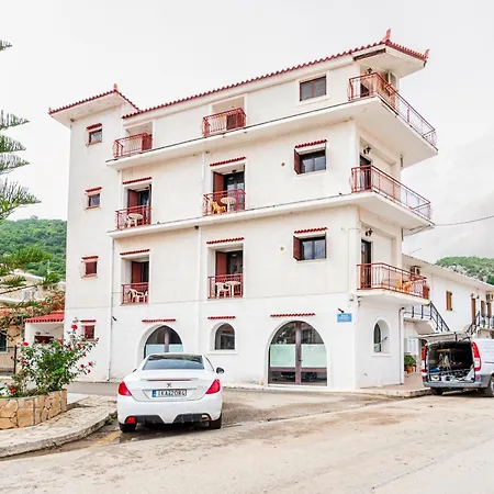 公寓式酒店 For 2 By Alecos *